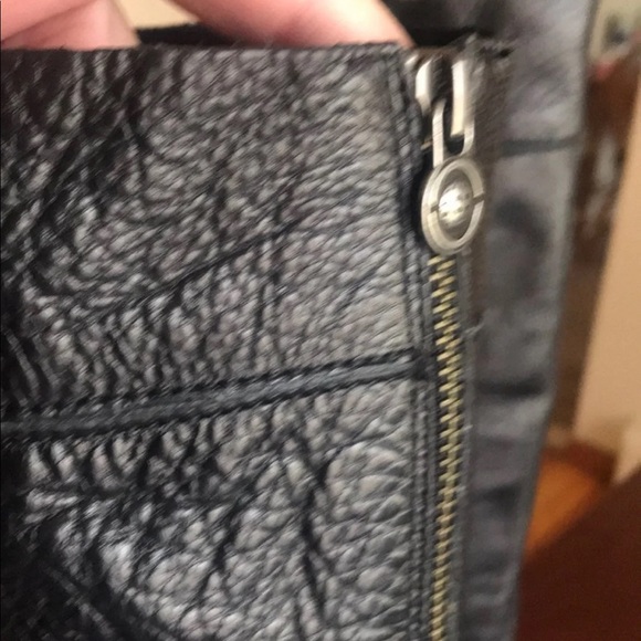 Buttery soft Italian grain leather 7.5 Max NY - Picture 3 of 13